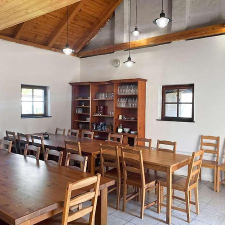 Habansky Dum Hotel Dolni Vestonice Luaran gambar